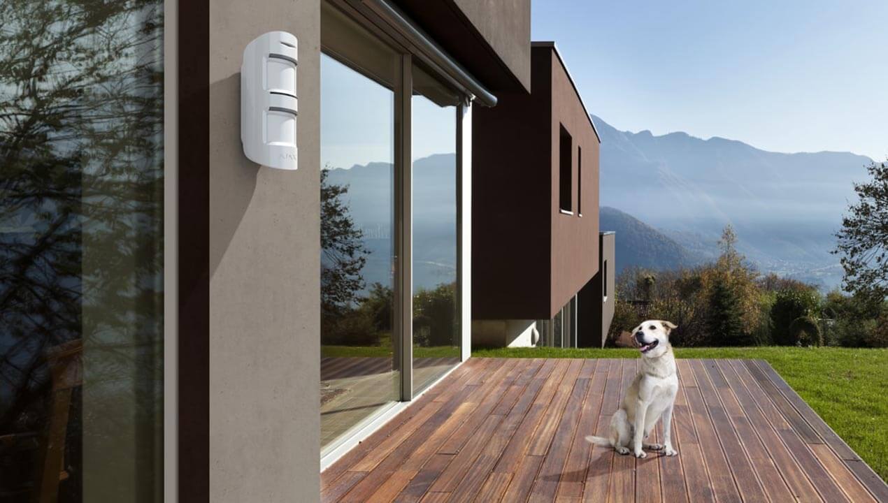 Безпровідний датчик Ajax MotionProtect